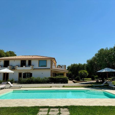 Relais Ruggiero Bed & Breakfast Le Castella  Exterior foto