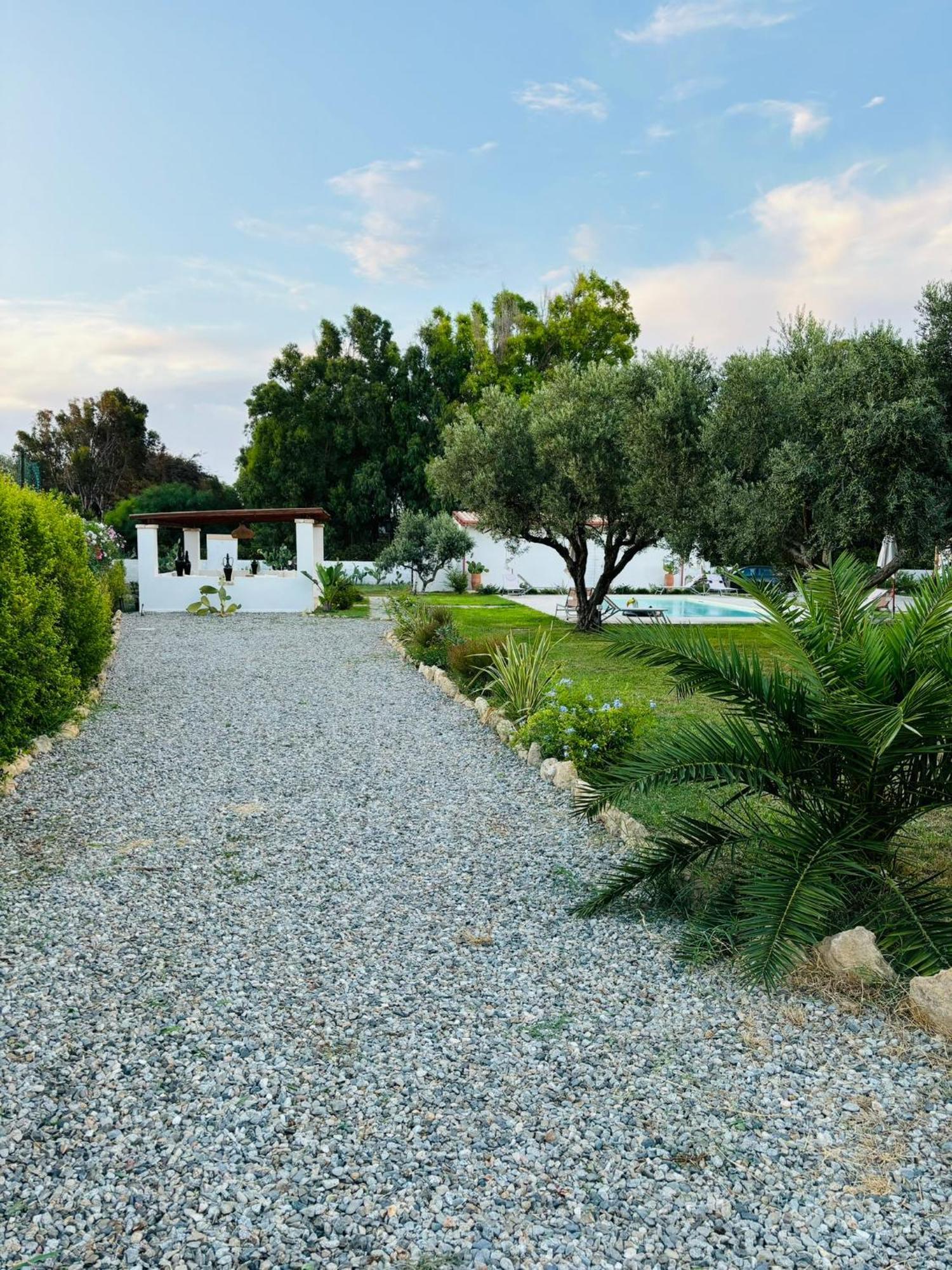 Relais Ruggiero Bed & Breakfast Le Castella  Exterior foto